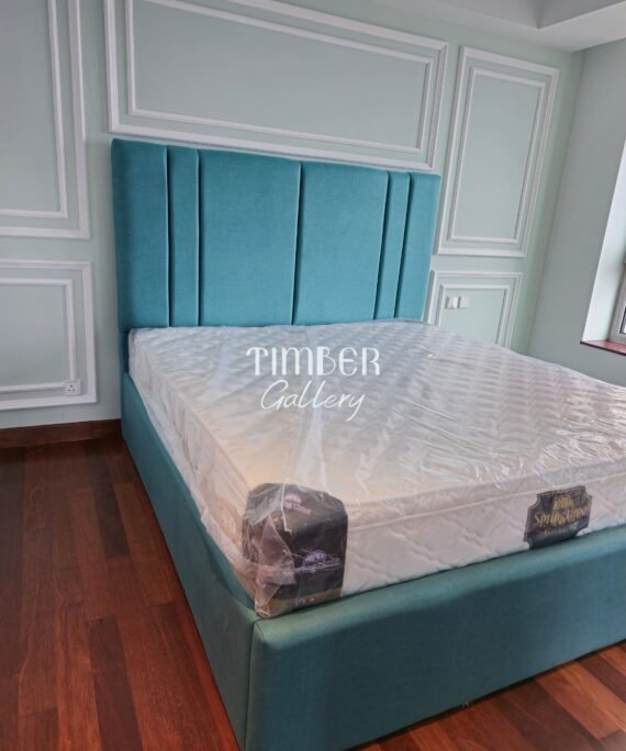 Divan Bed Stripes Design