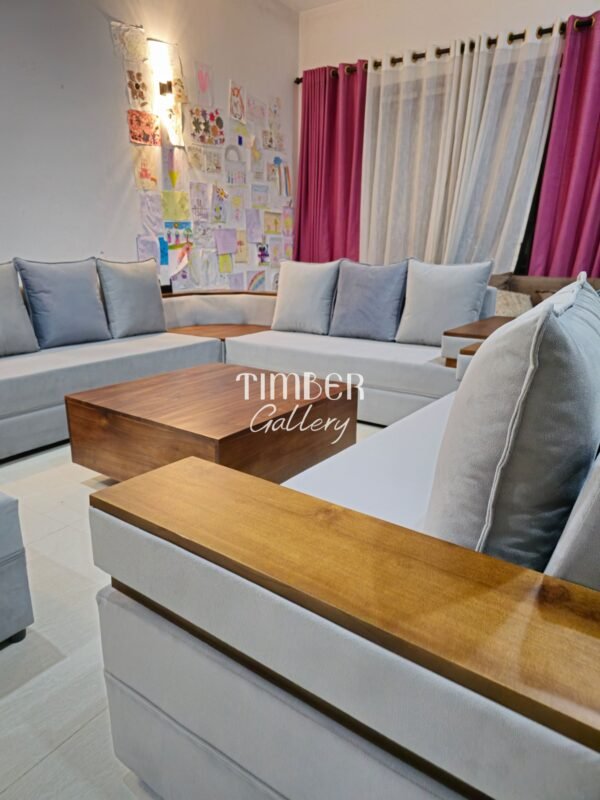 Designed Arm Luxury Sofa Set
