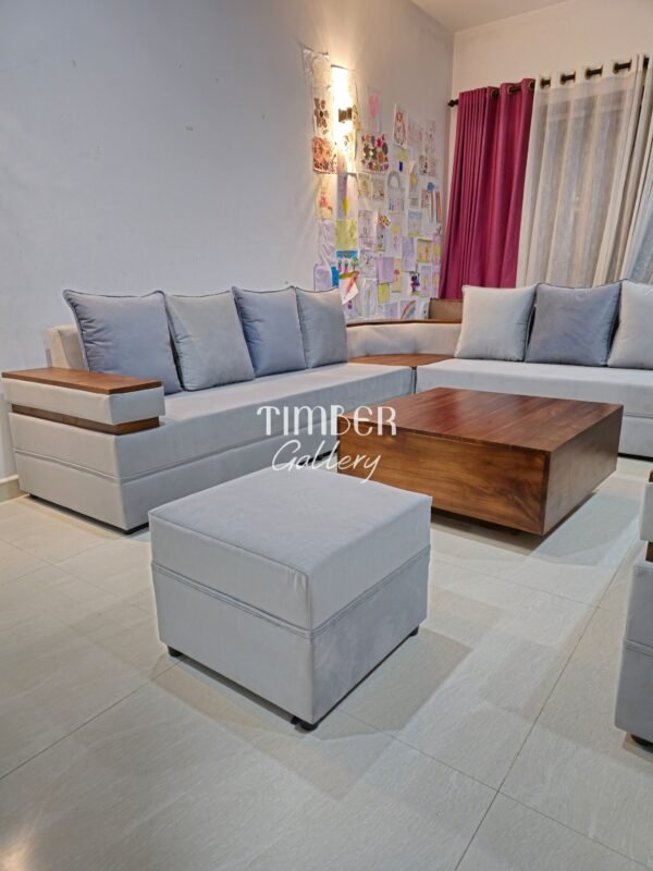 Designed Arm Luxury Sofa Set