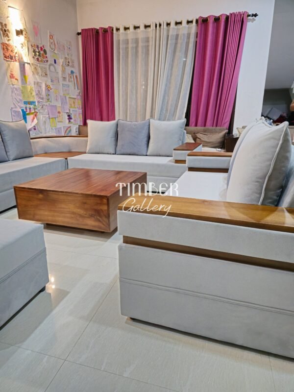 Designed Arm Luxury Sofa Set