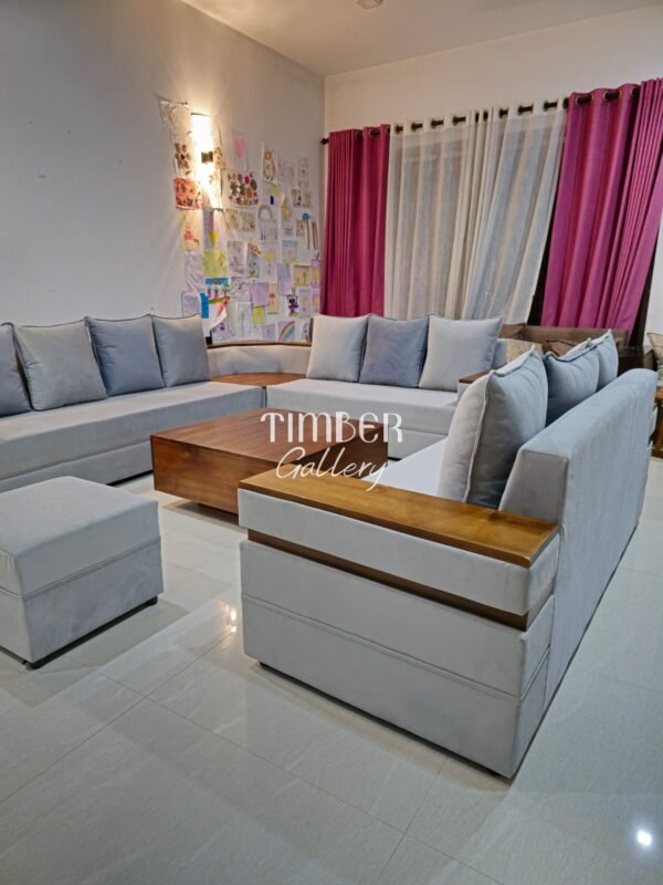 Designed Arm Luxury Sofa Set