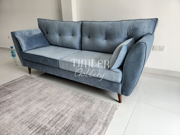 Modana 7 feet seater
