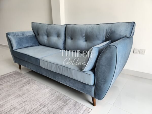 Modana 7 feet seater