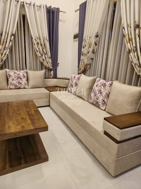 Designed Arm Luxury Sofa Set