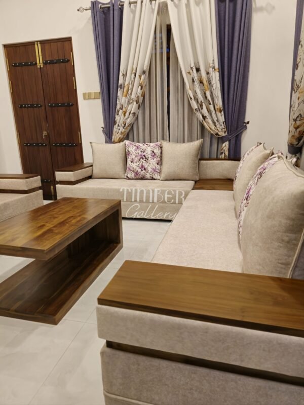 Designed Arm Luxury Sofa Set