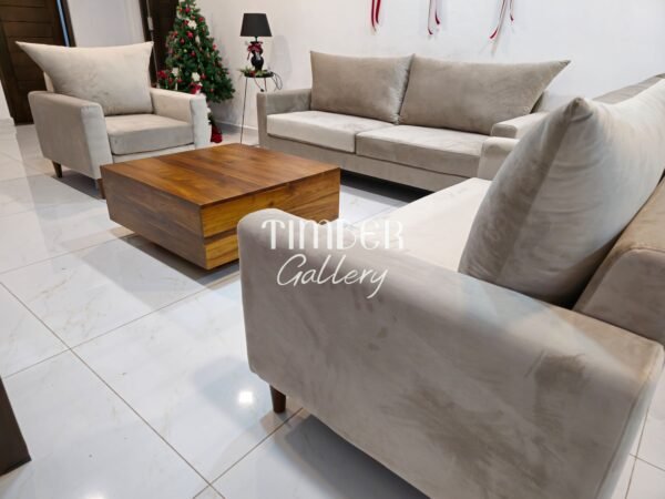 Classic Full Cushion 3-2-1 Set with Coffee Table
